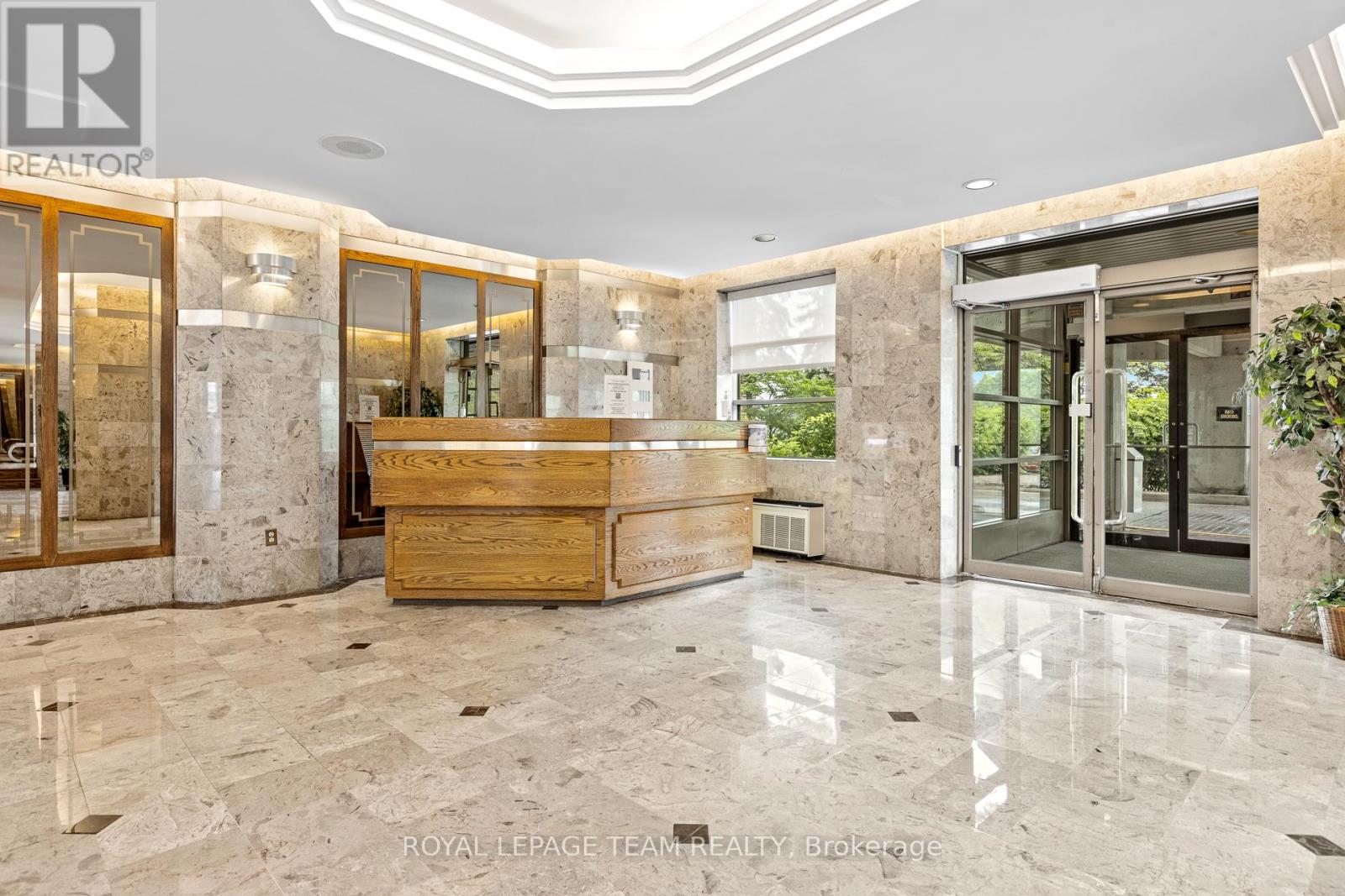 Property at 1111 - 2759 CAROUSEL CRESCENT image 3