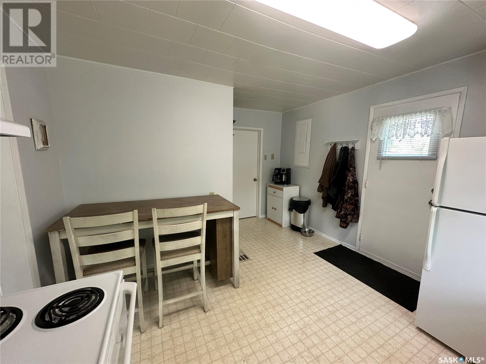 510 7th Street E, Wynyard, Saskatchewan  S0A 4T0 - Photo 12 - SK008933
