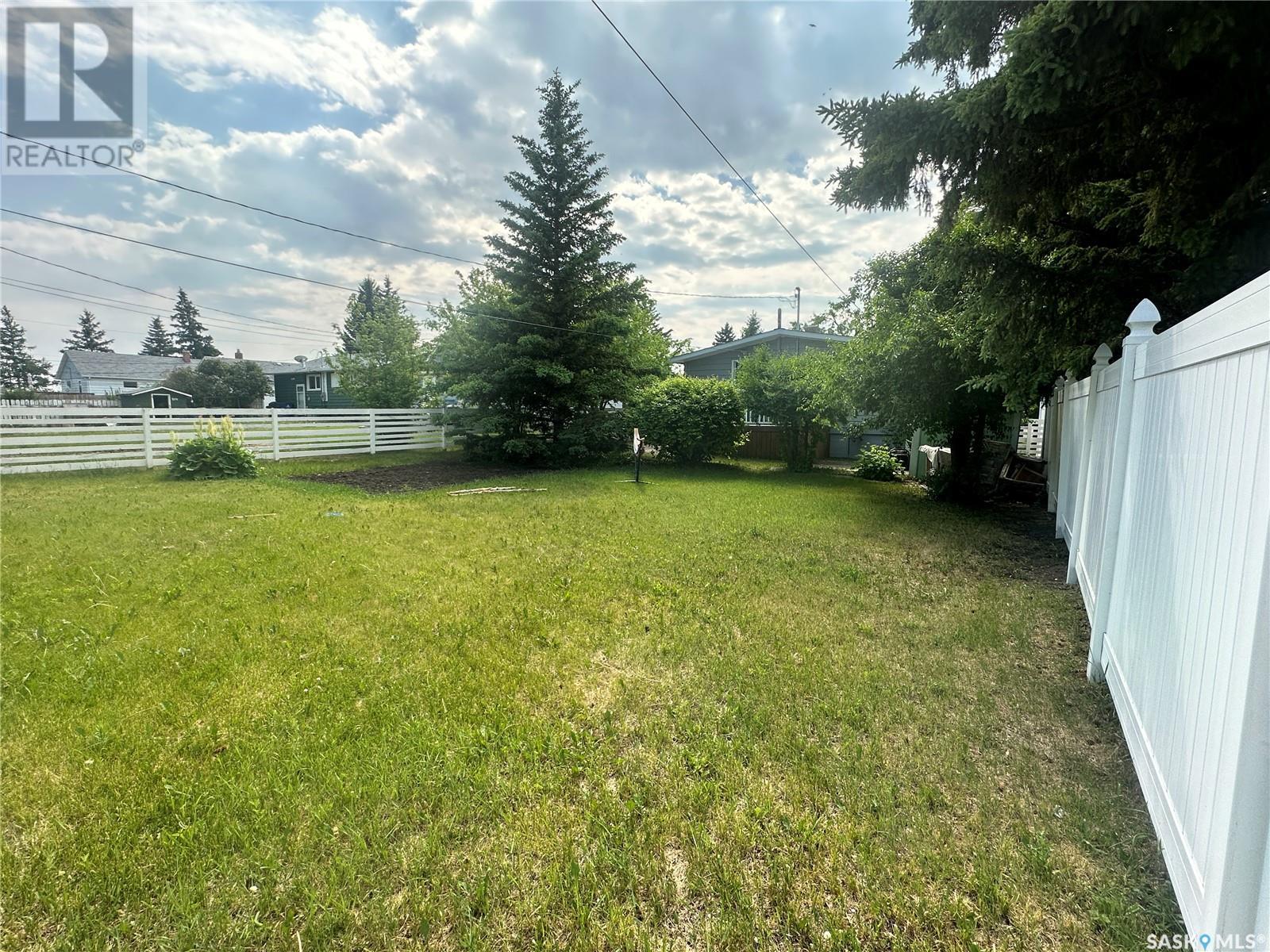 510 7th Street E, Wynyard, Saskatchewan  S0A 4T0 - Photo 27 - SK008933