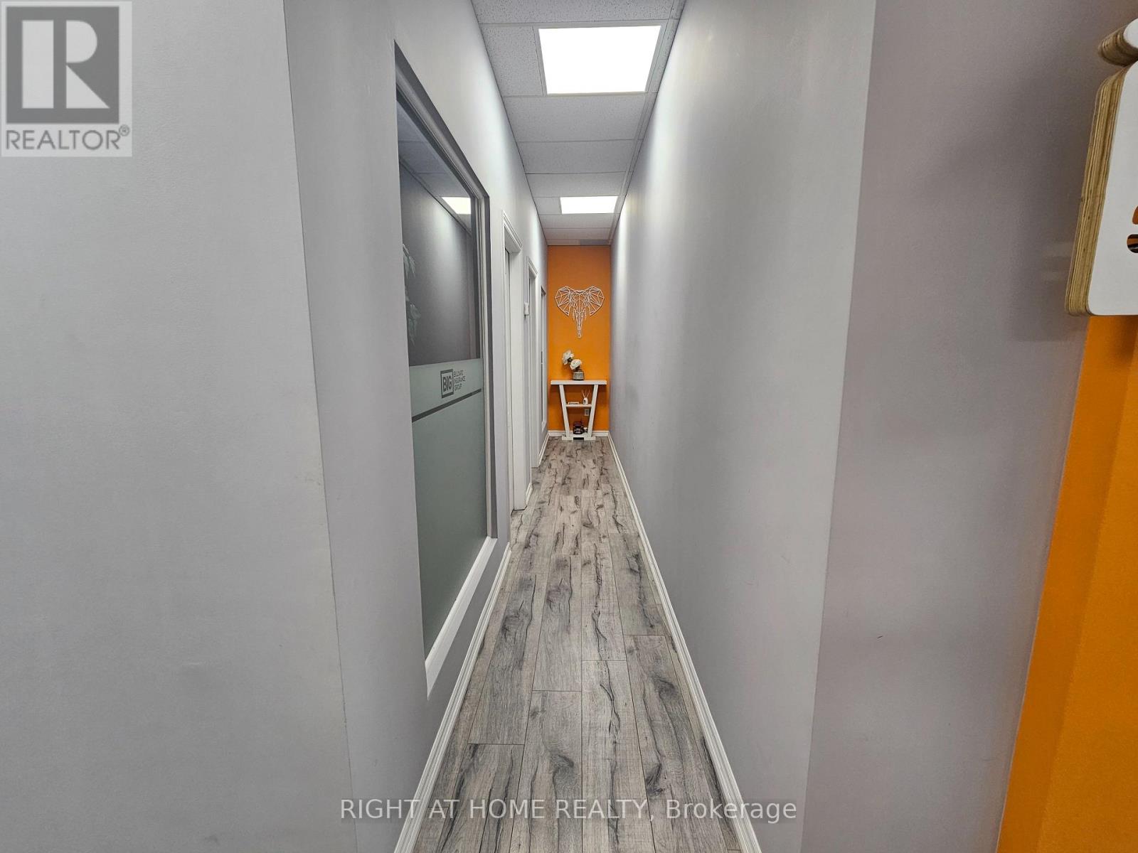 104 - 200 Bond Street W, Oshawa, Ontario  L1J 2L7 - Photo 11 - E12228023