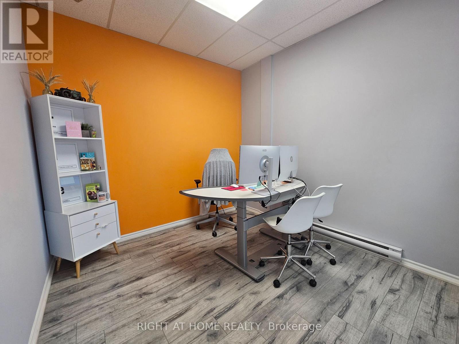 104 - 200 Bond Street W, Oshawa, Ontario  L1J 2L7 - Photo 14 - E12228023