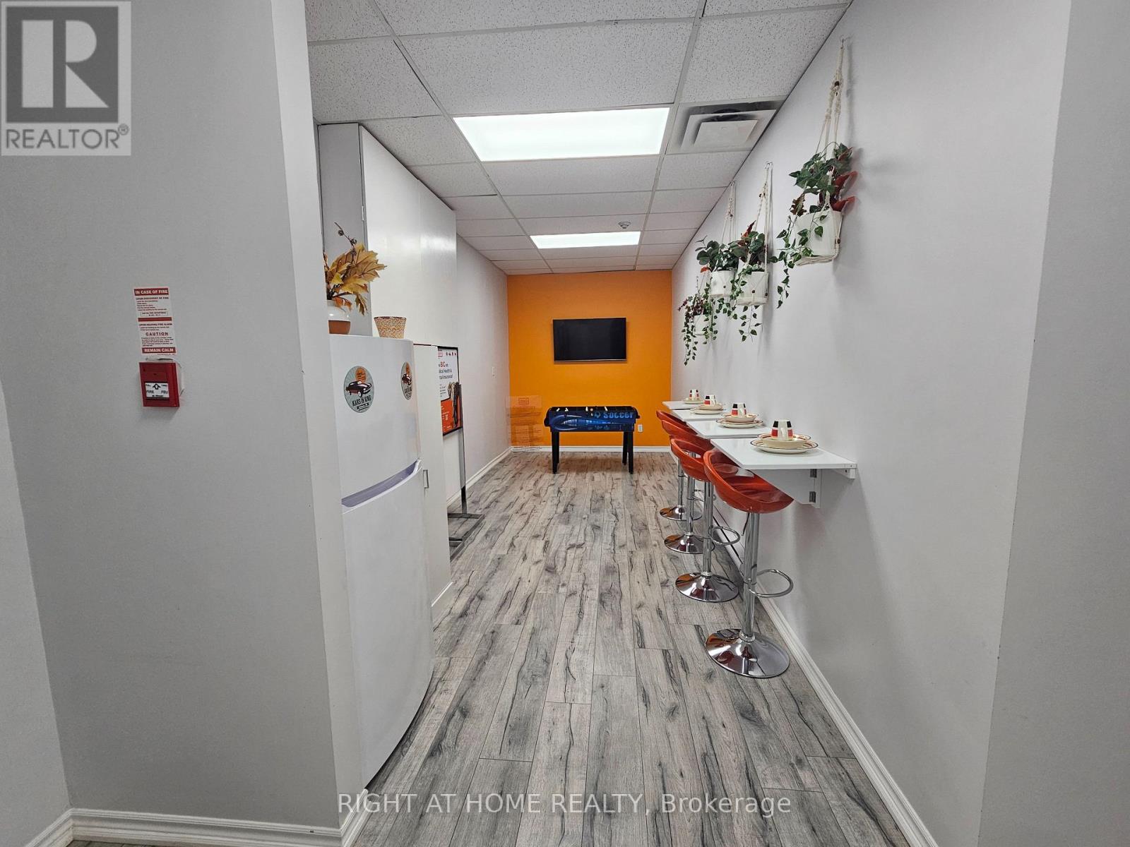 104 - 200 Bond Street W, Oshawa, Ontario  L1J 2L7 - Photo 16 - E12228023