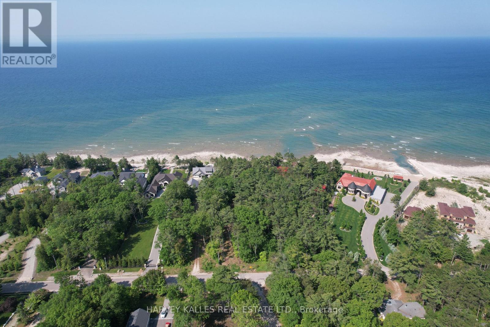 1716 Tiny Beaches Road S, Tiny, Ontario  L9M 0H2 - Photo 1 - S12227675
