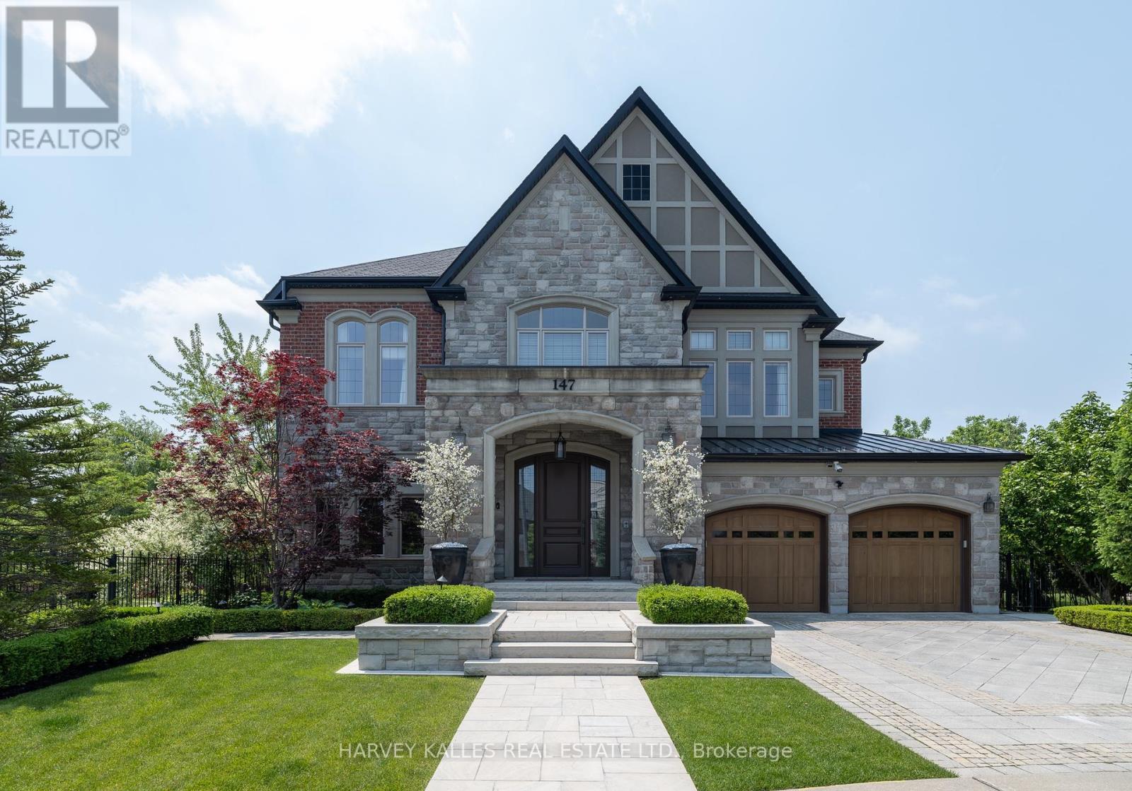 Property at 147 COOKS MILL CRESCENT image 1