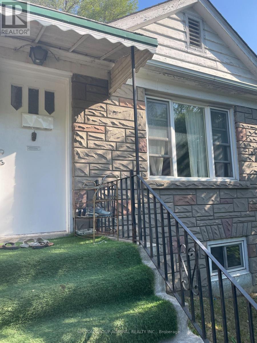 Property at 63 STEELES AVENUE image 1