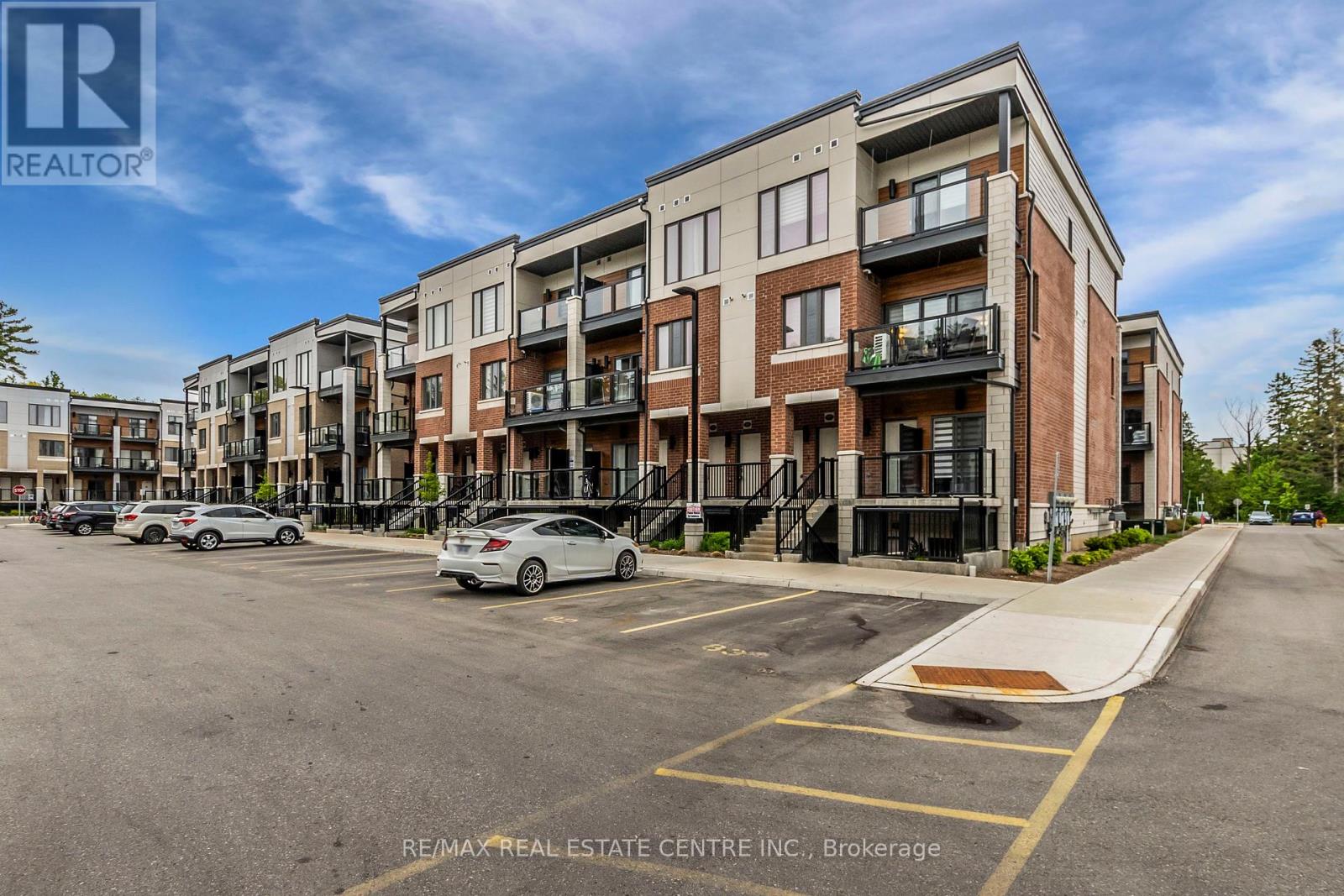 Property at 95 - 25 ISHERWOOD AVENUE image 2