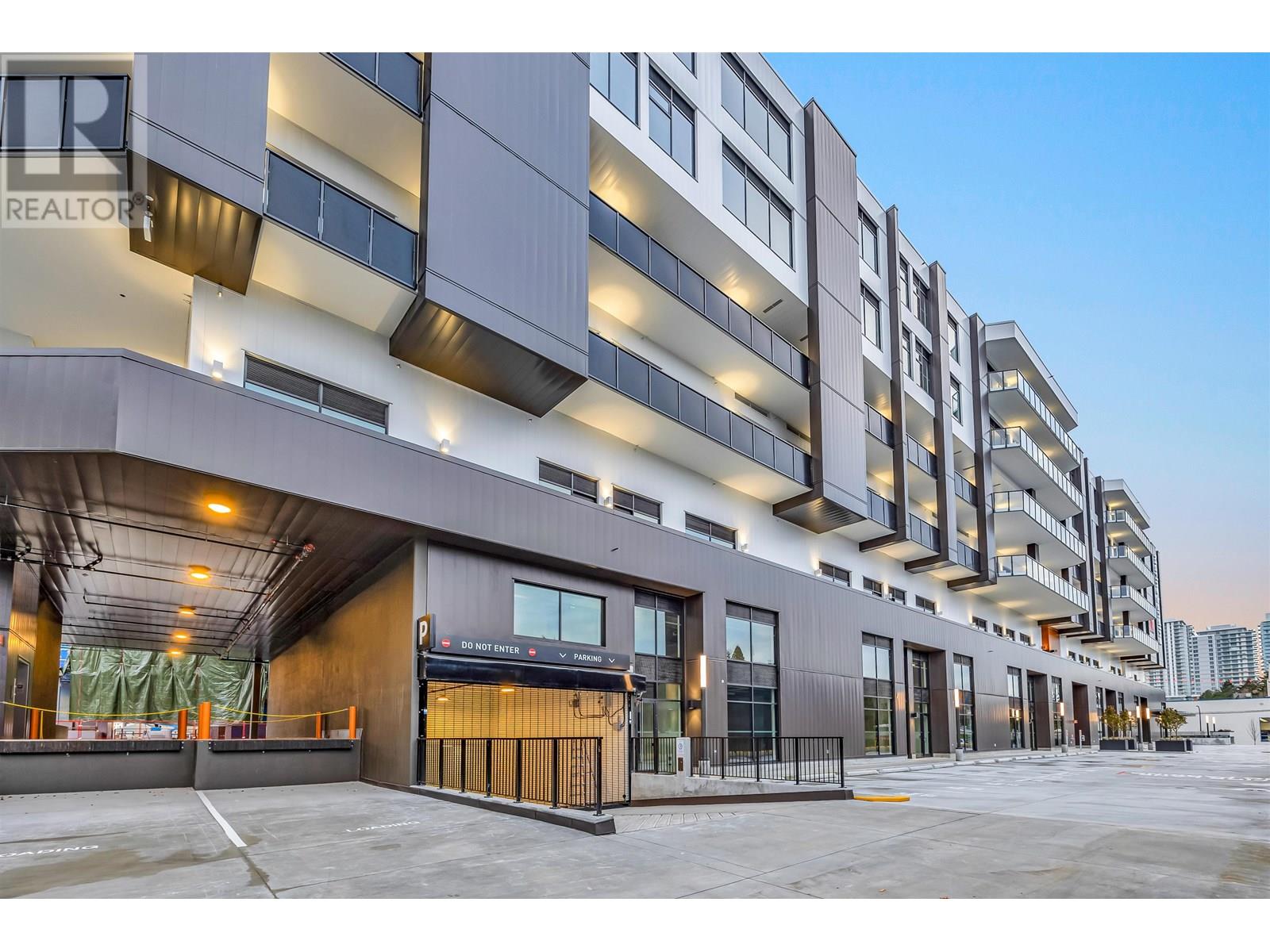 318 8188 MANITOBA STREET, vancouver, British Columbia V5X4L8