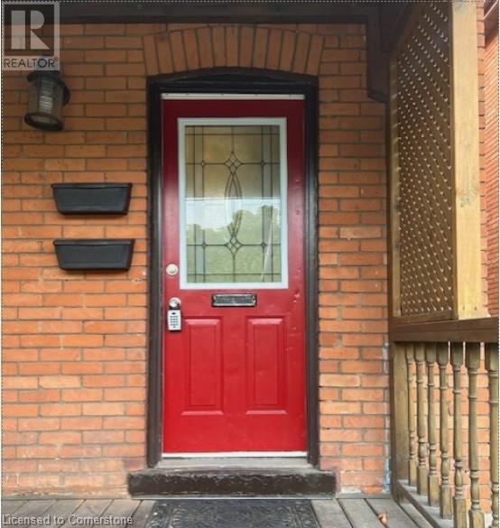 Property at 37 DUNDAS Street image 1