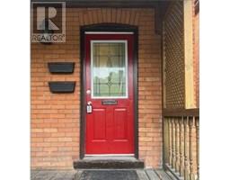 37 DUNDAS Street, Dundas, Ontario