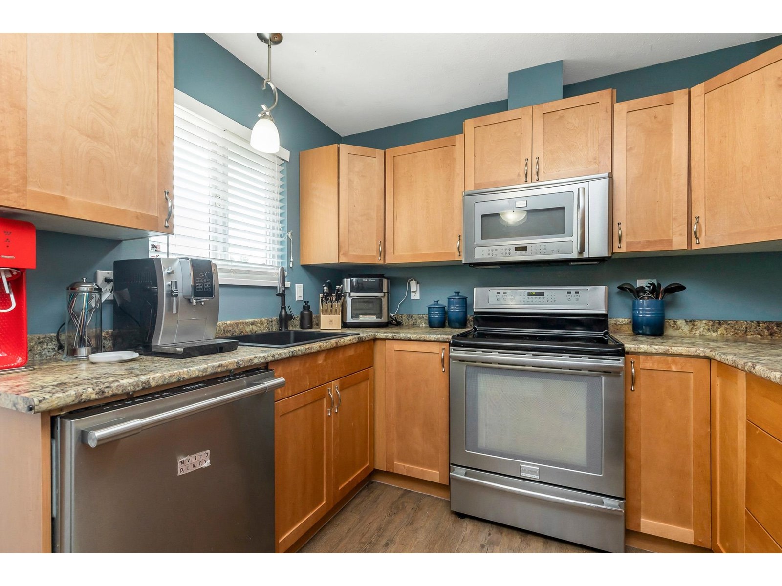 32456 14th Avenue, Mission, British Columbia  V2V 2N7 - Photo 8 - R3016022