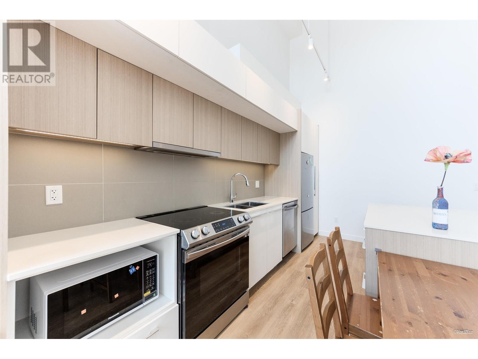 305 9888 University Crescent, Burnaby, British Columbia  V5A 0G4 - Photo 10 - R3013820