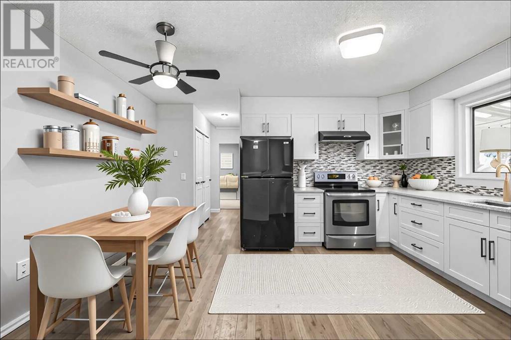 Property at 635 Penbrooke Road SE image 2