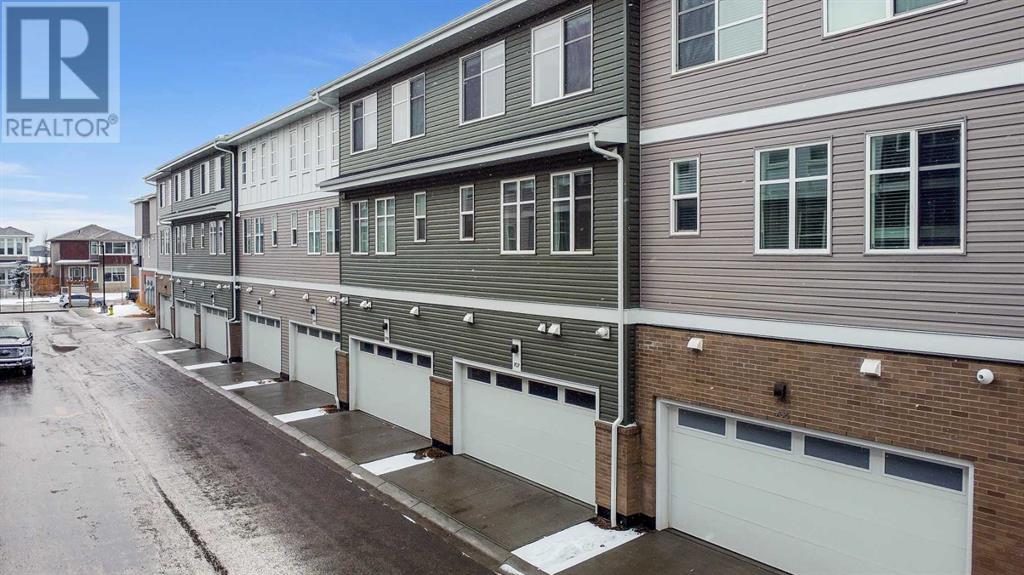 Property at 707, 50 Cornerstone Passage NE image 3