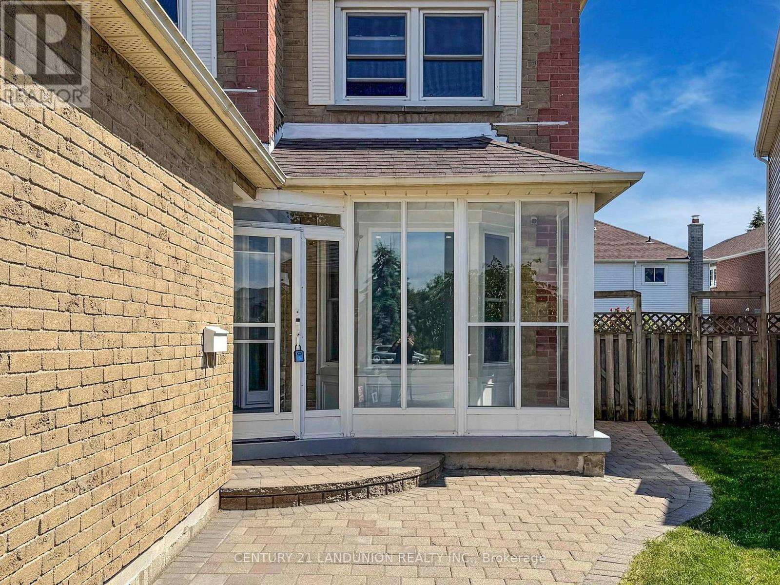 Property at 25 BEMERTON COURT image 5