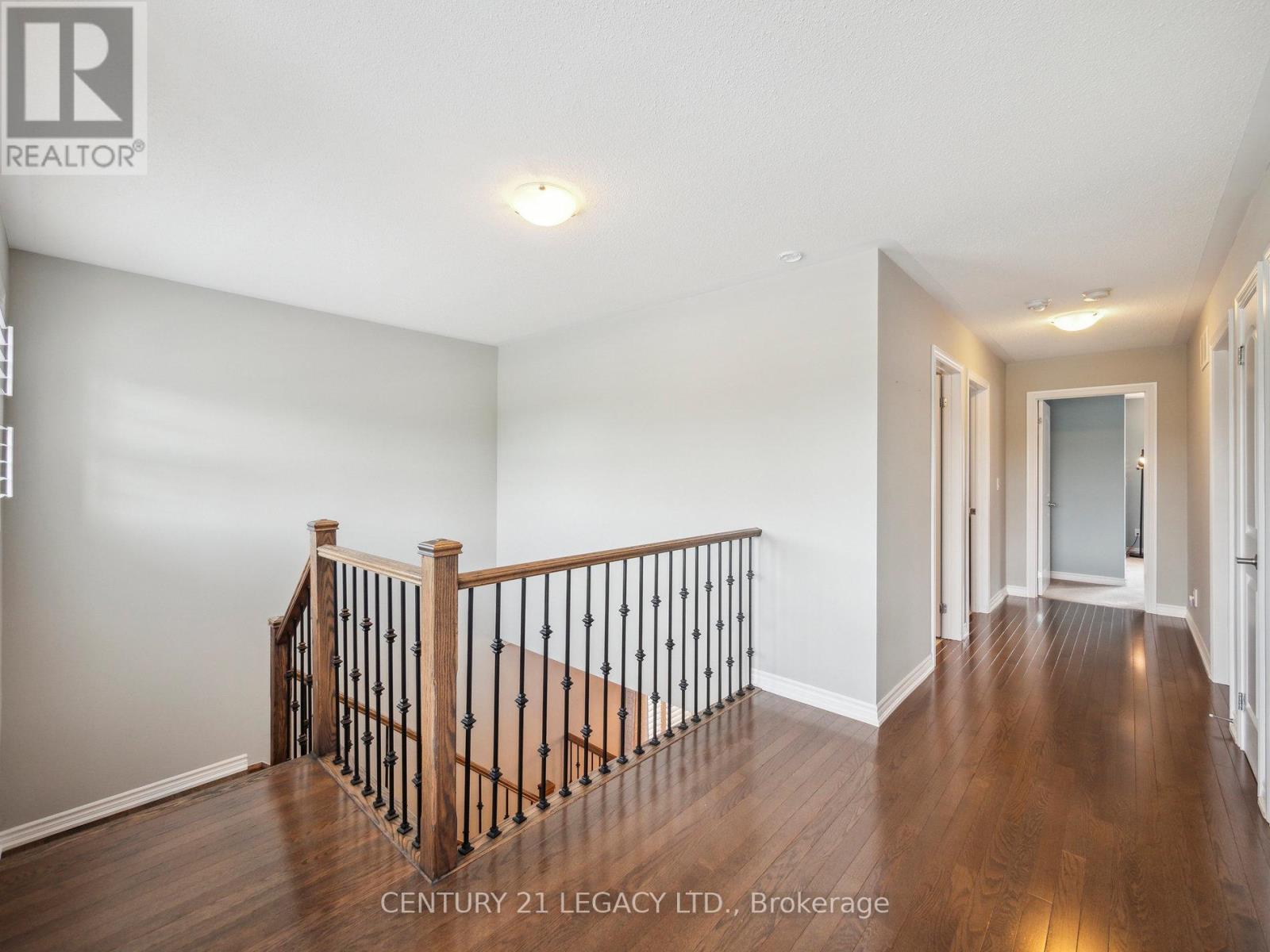 53 Chessington Avenue, East Gwillimbury, Ontario  L9N 0R5 - Photo 14 - N12228162