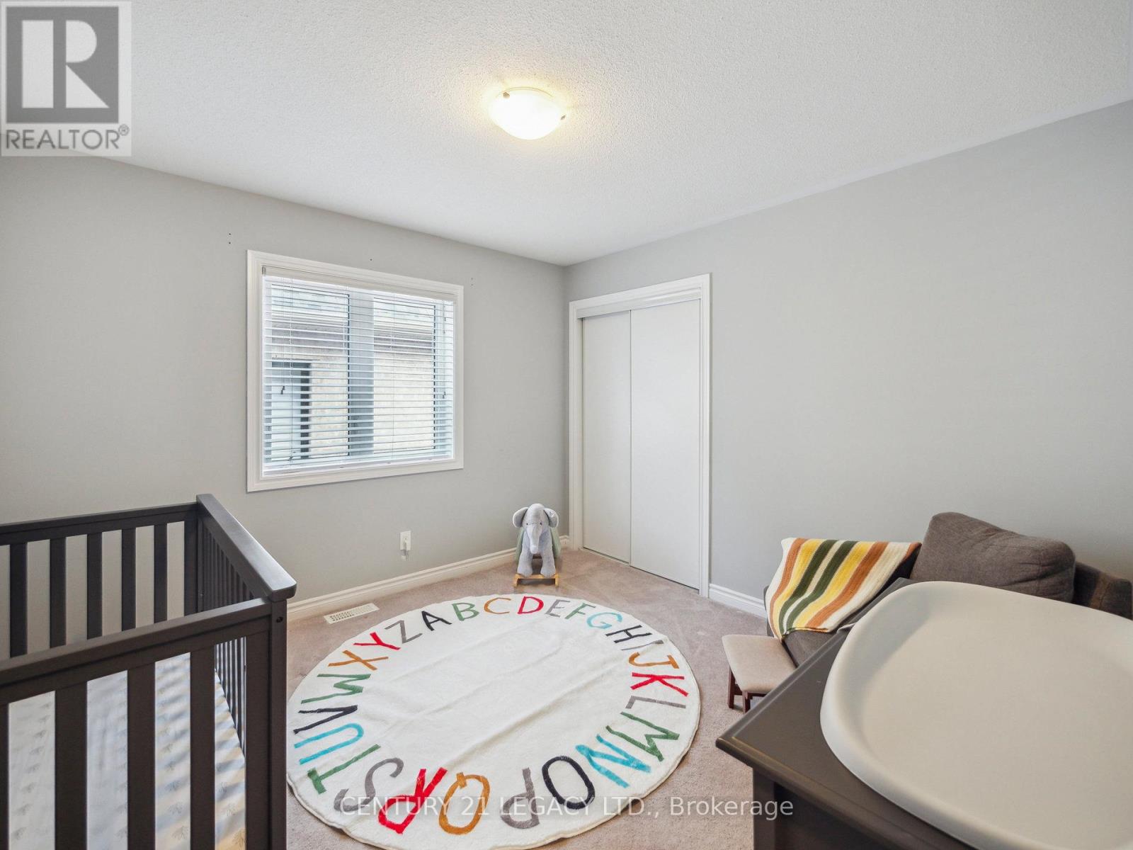 53 Chessington Avenue, East Gwillimbury, Ontario  L9N 0R5 - Photo 18 - N12228162