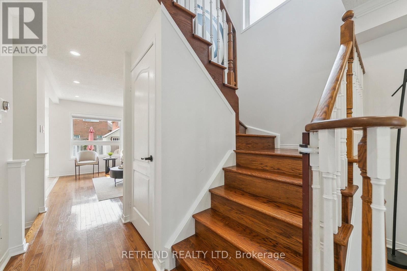 Property at 3550 STONECUTTER CRESCENT image 4