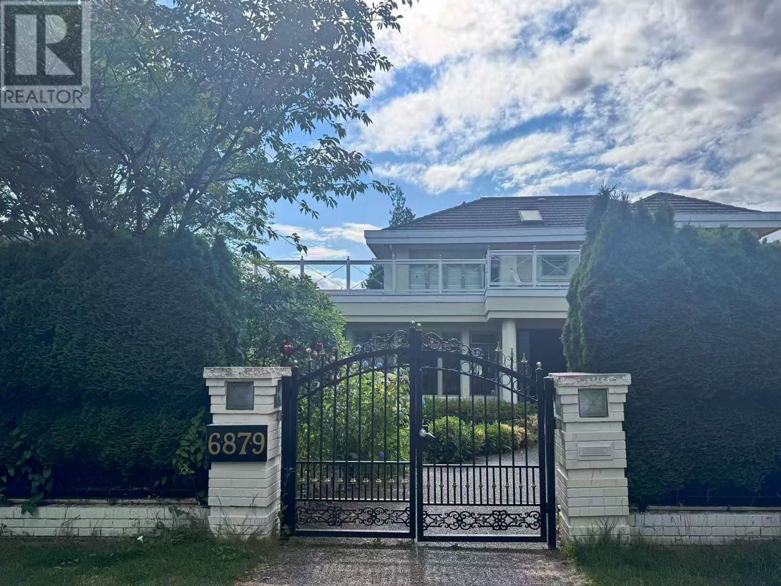 6879 ARBUTUS STREET, Vancouver, British Columbia