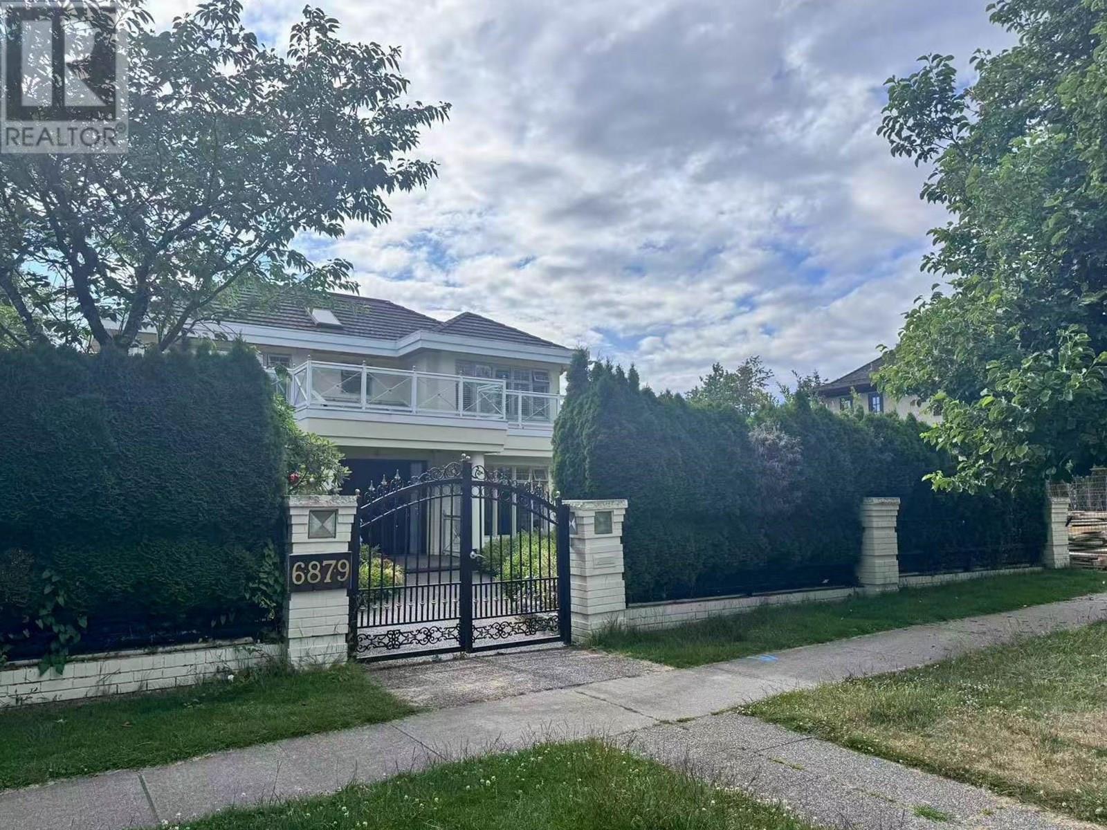 6879 Arbutus Street, Vancouver, British Columbia  V6P 5S6 - Photo 2 - R3013334
