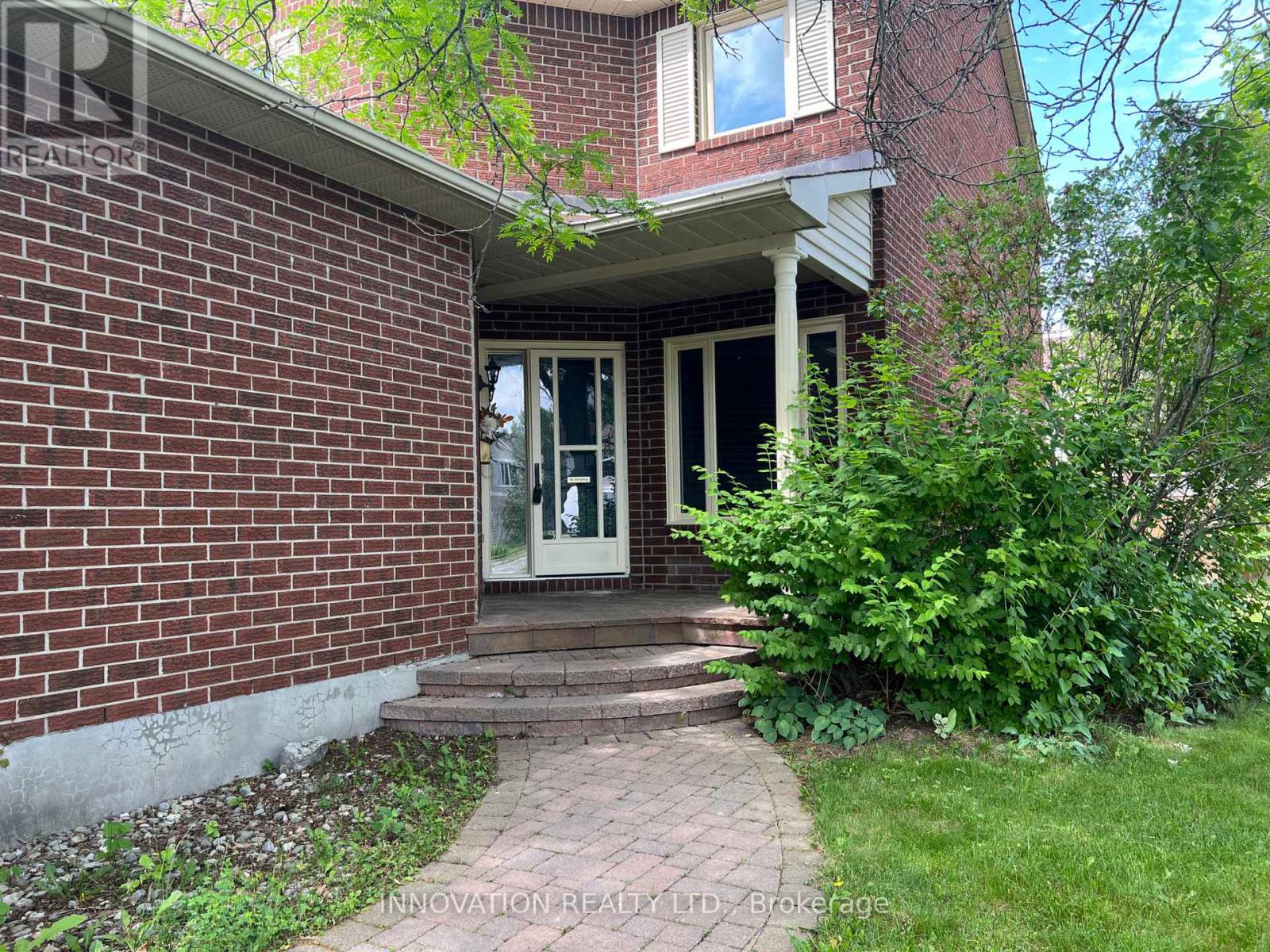 Property at 2 CHICKASAW CRESCENT image 2