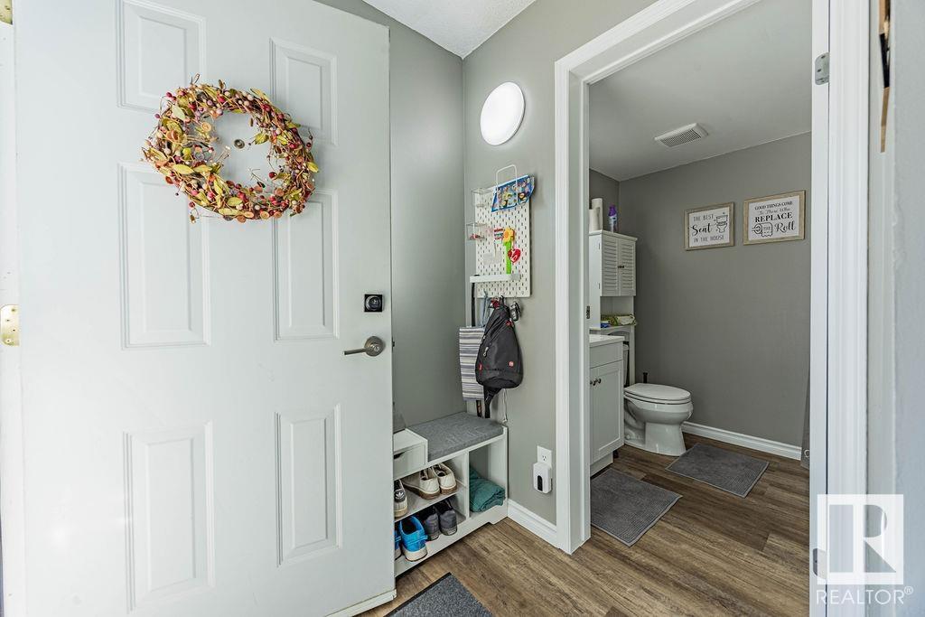 Property at #47 15710 BEAUMARIS RD NW image 3
