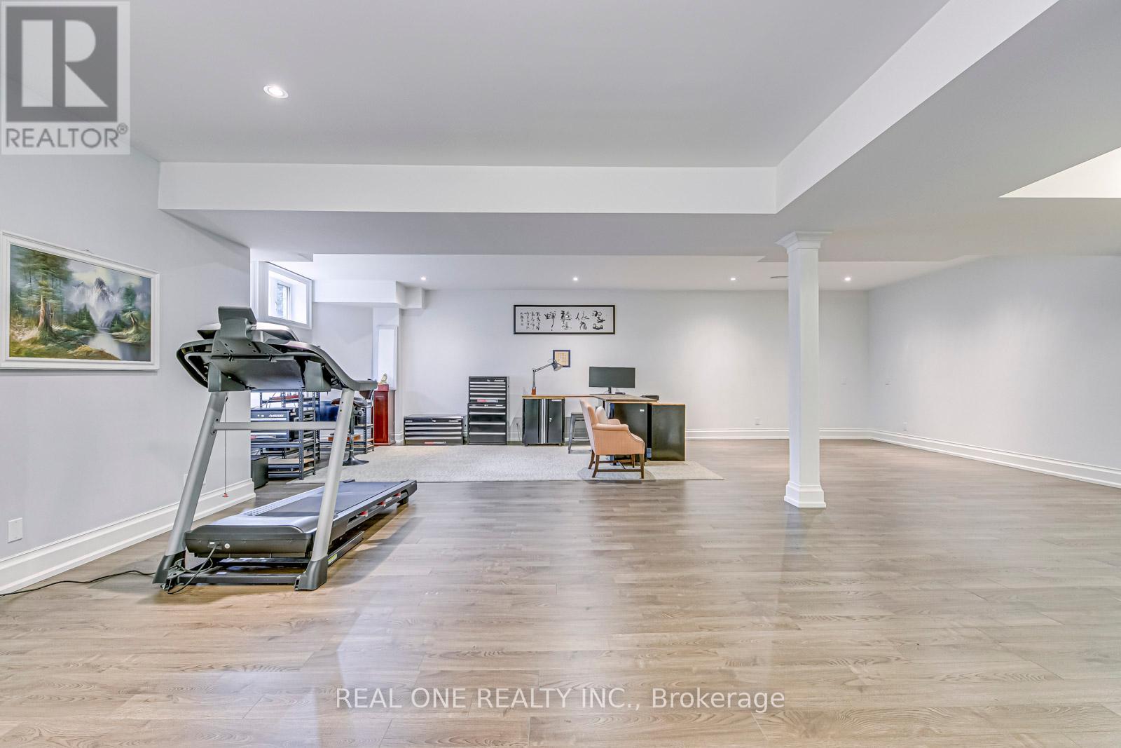 332 Sawyer Road, Oakville, Ontario  L6L 3N7 - Photo 32 - W12222420