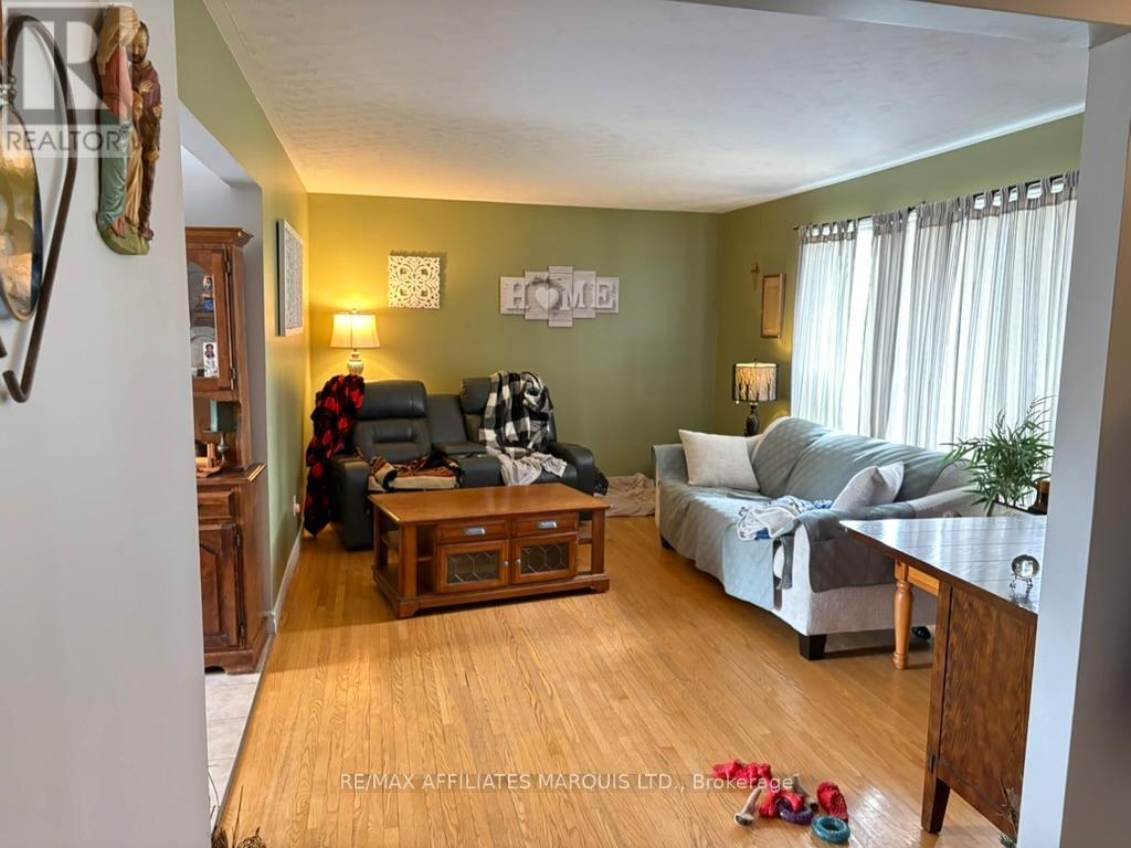 Property at 1209 FATIMA STREET S image 2