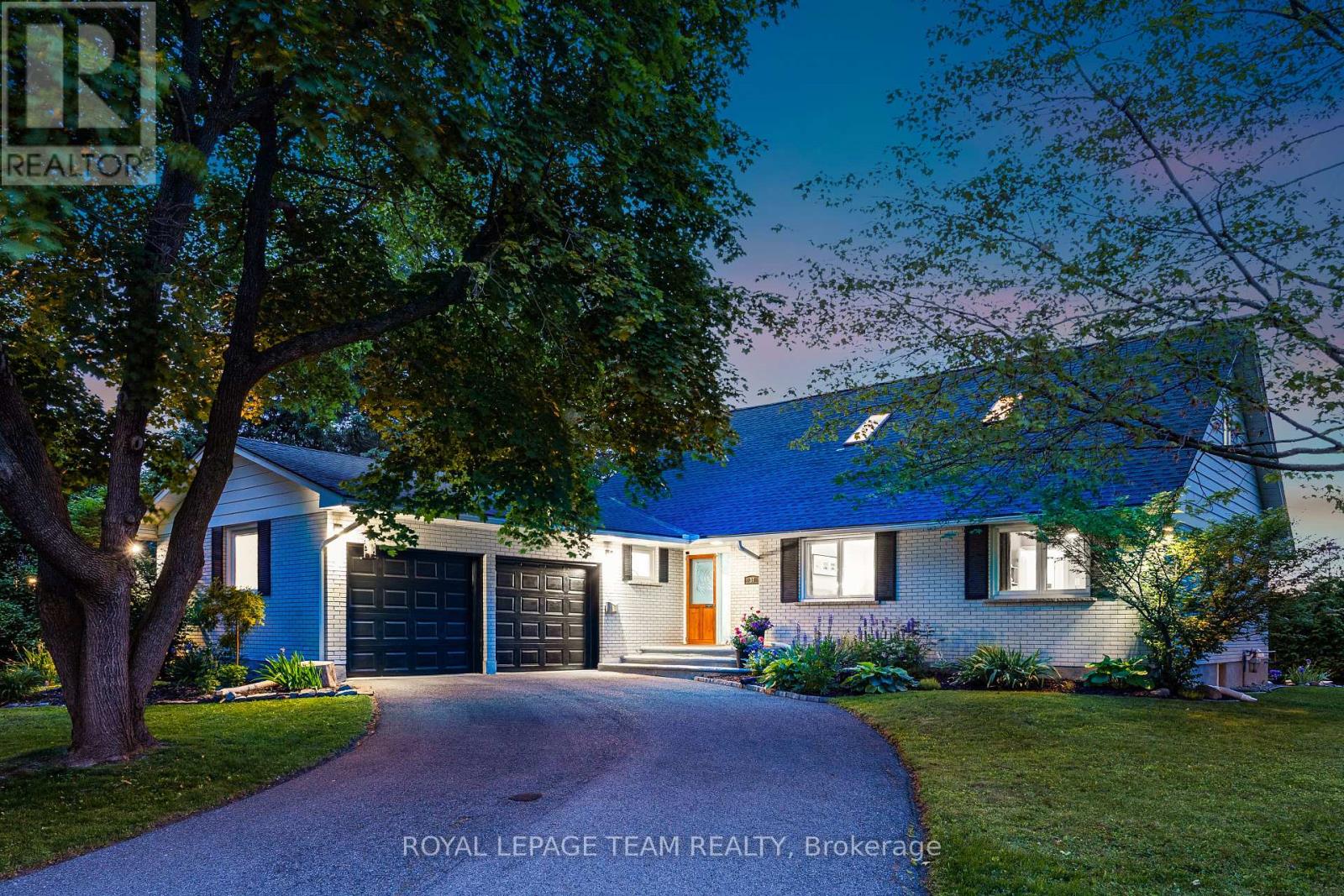 Property at 37 PROMENADE AVENUE image 1