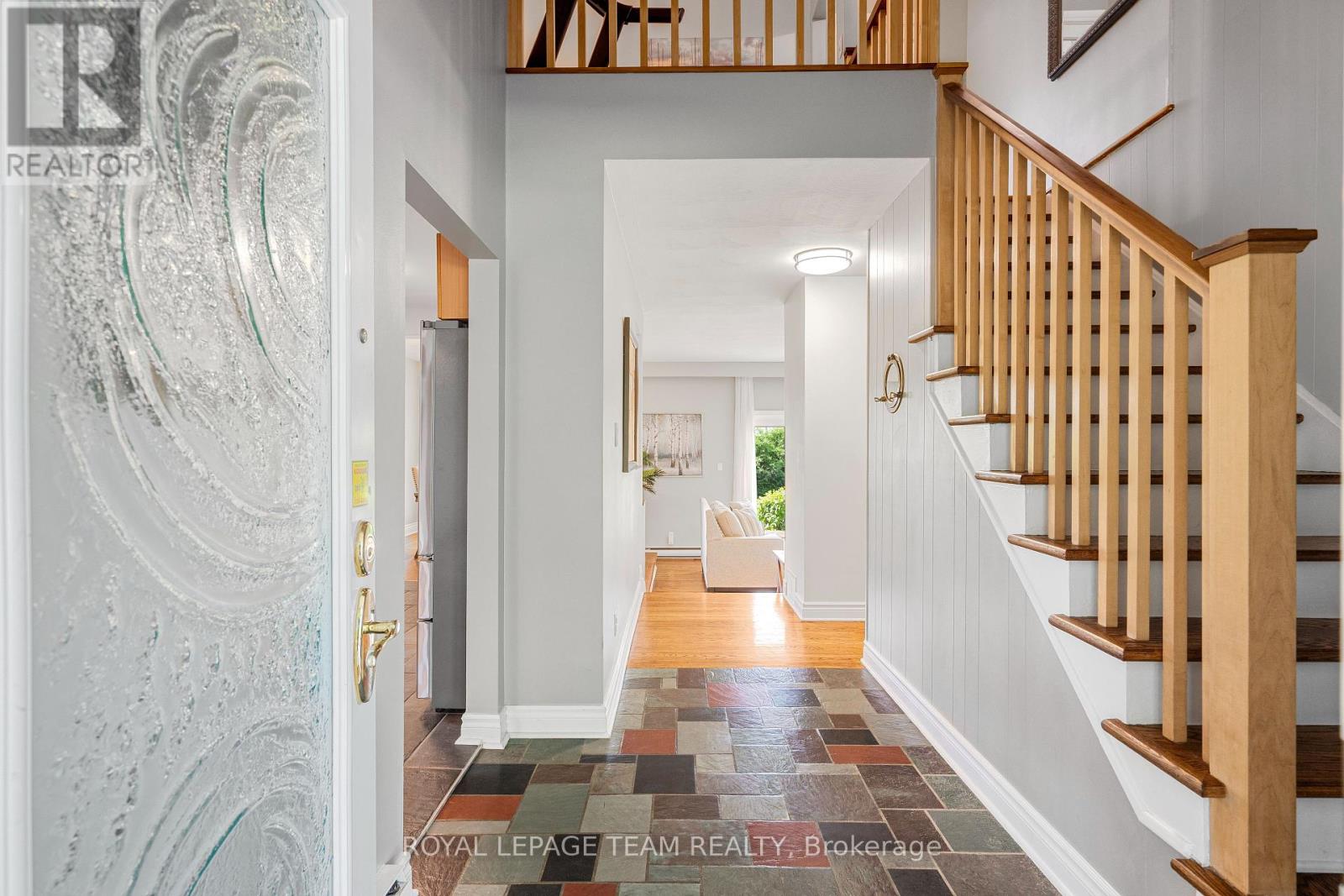 Property at 37 PROMENADE AVENUE image 3