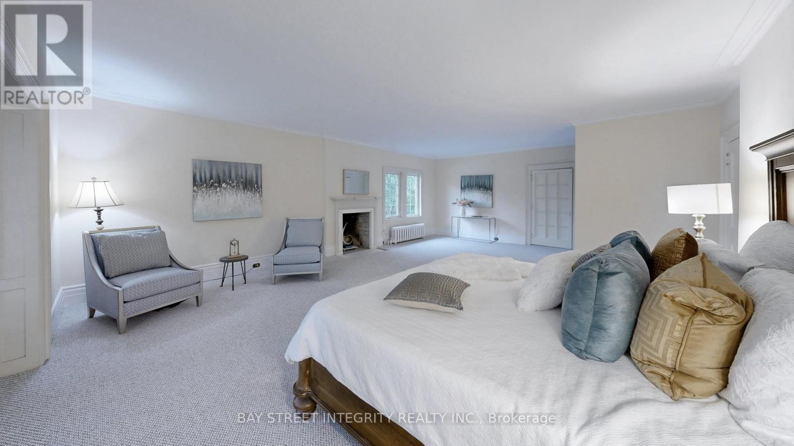 184 Heath Street W, Toronto, Ontario  M4V 1V2 - Photo 14 - C12228298