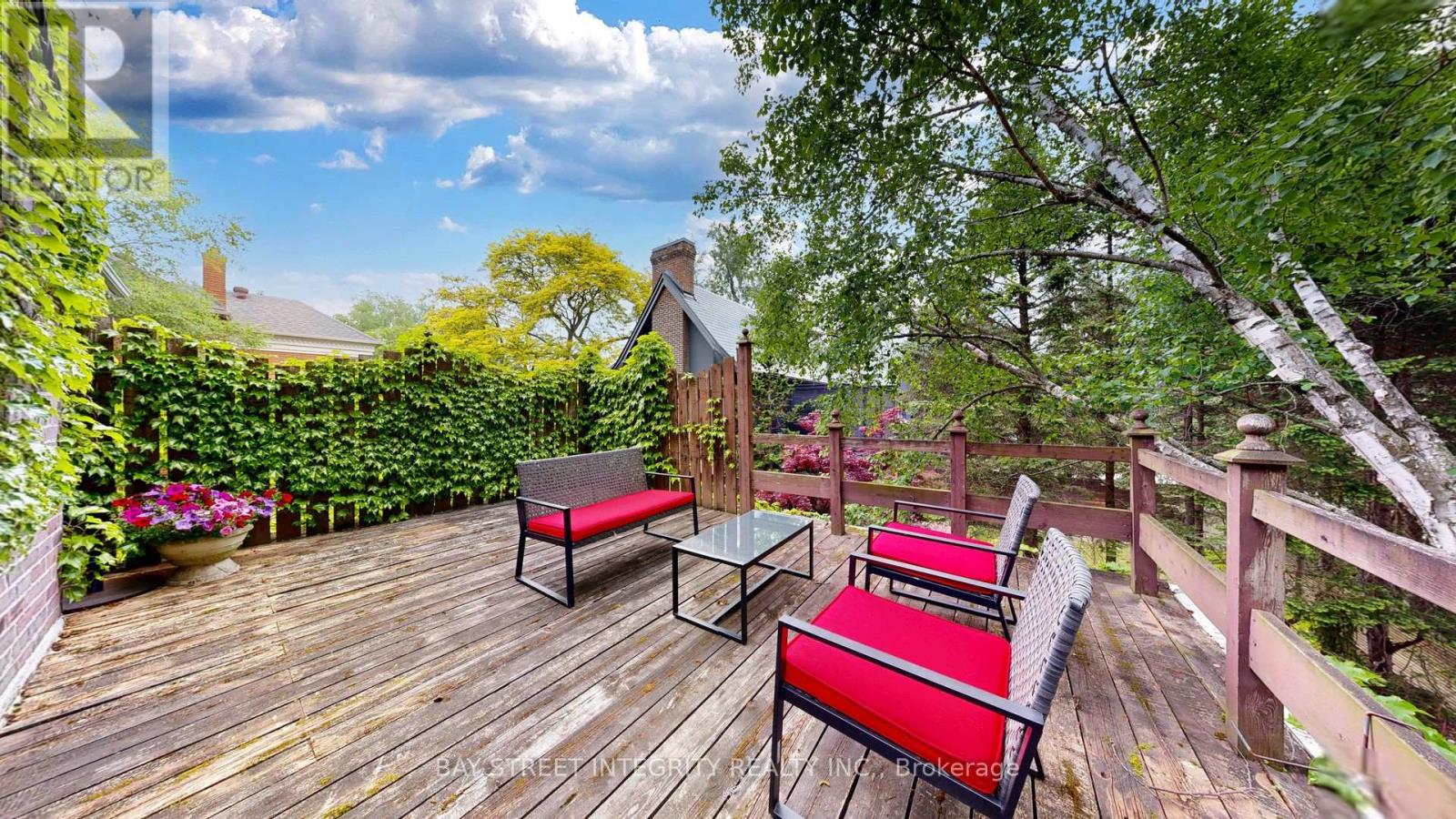 184 Heath Street W, Toronto, Ontario  M4V 1V2 - Photo 19 - C12228298