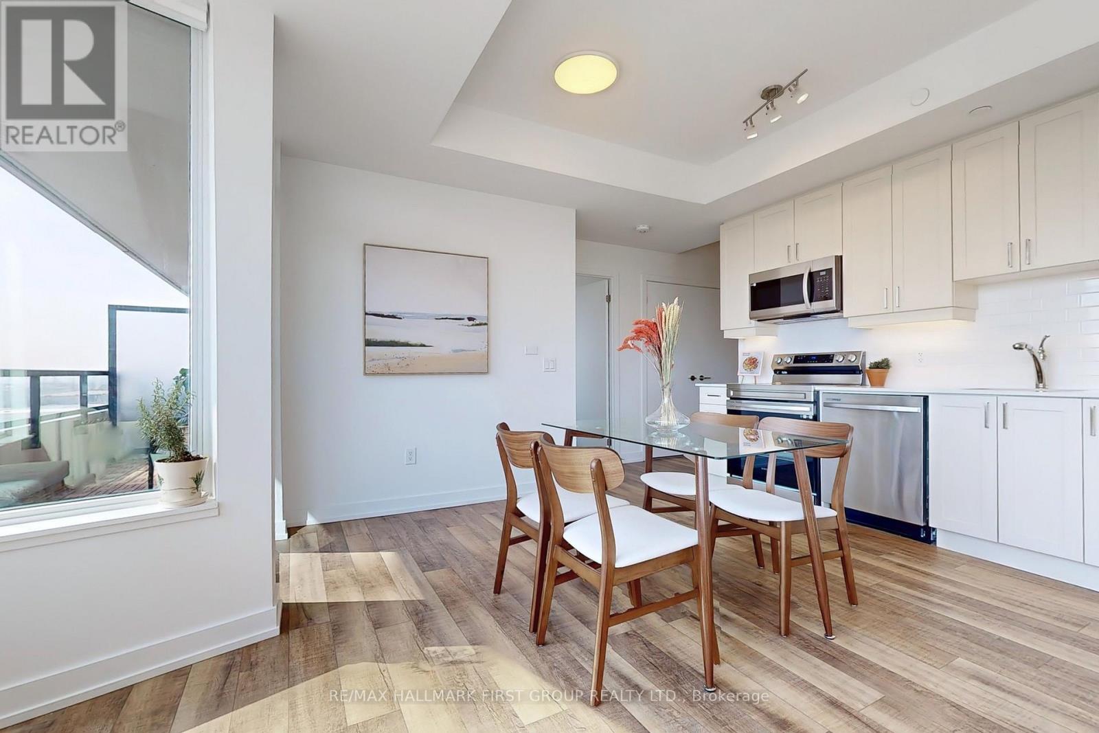 Property at 1607 - 1480 BAYLY STREET image 4