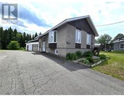 2074 Commerciale Street, Saint-François-de-Madawaska, New Brunswick