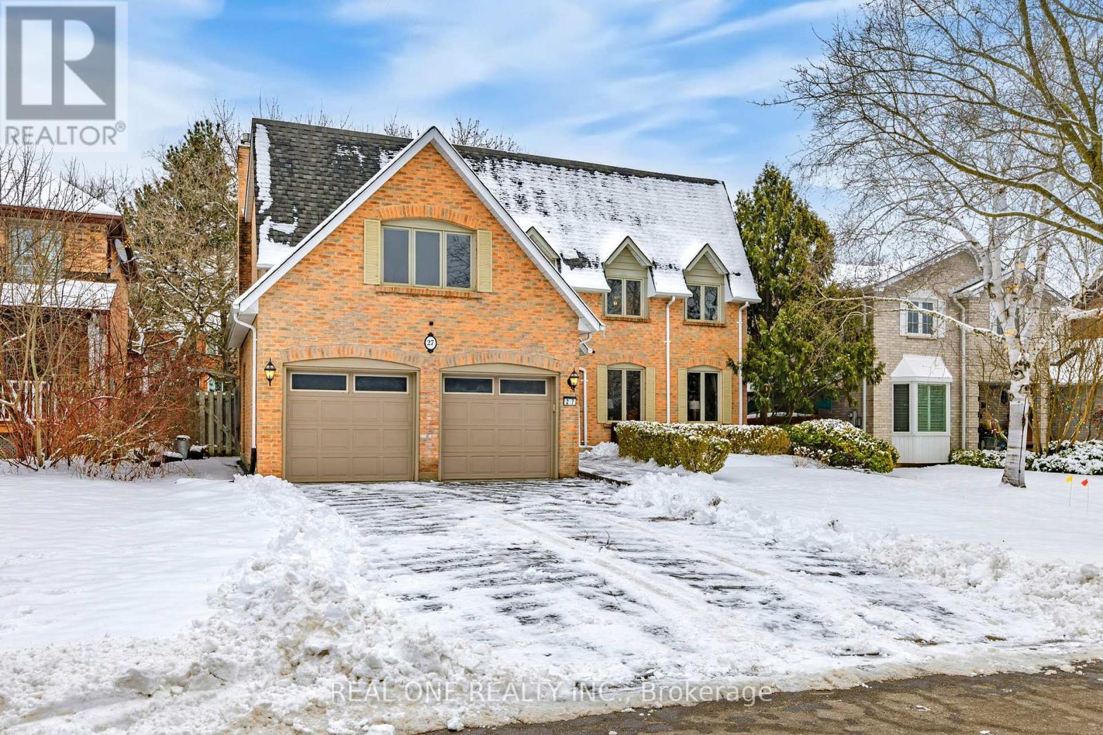Property at 27 AITKEN CIRCLE image 1