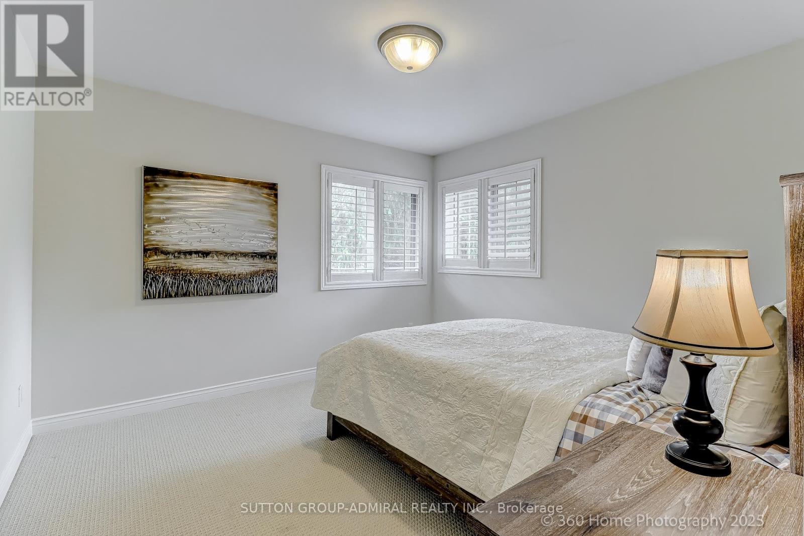 1591 Hampshire Crescent, Mississauga, Ontario  L5G 4S9 - Photo 15 - W12228223
