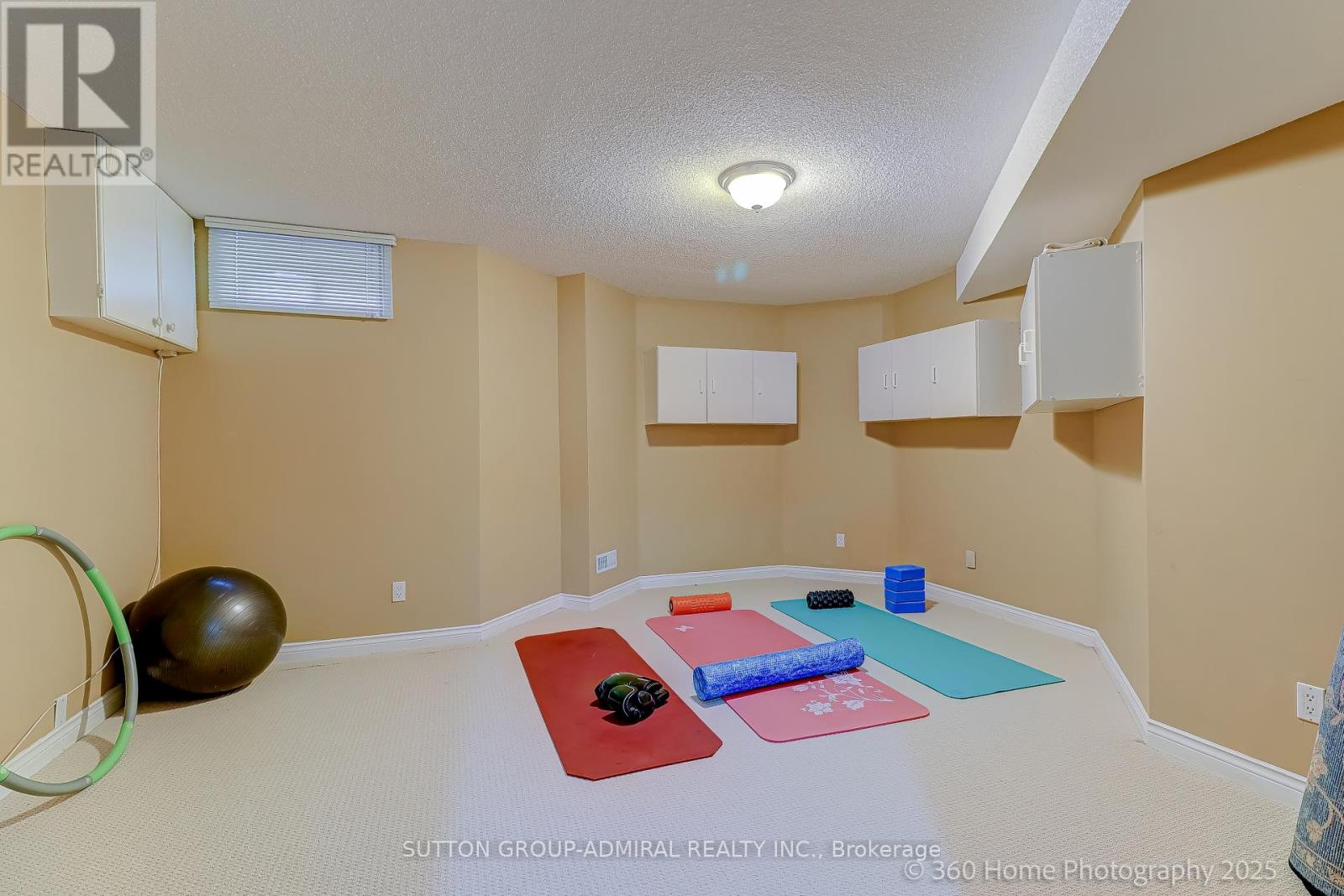 1591 Hampshire Crescent, Mississauga, Ontario  L5G 4S9 - Photo 22 - W12228223