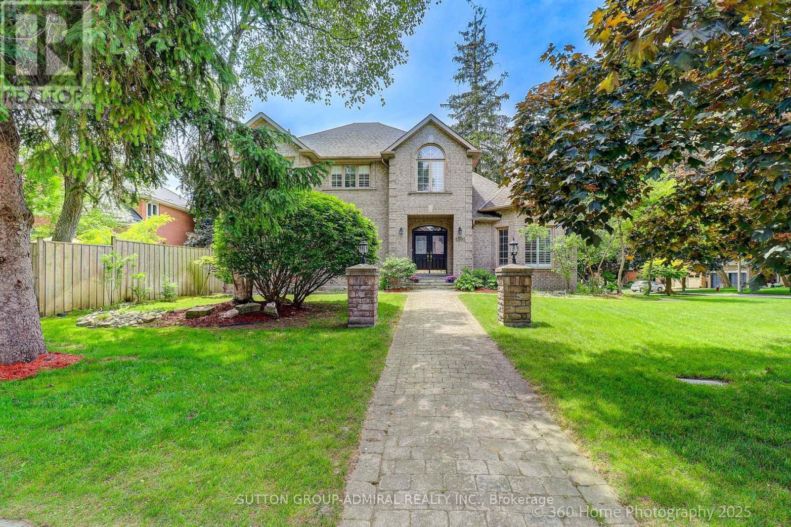 Property at 1591 HAMPSHIRE CRESCENT image 3