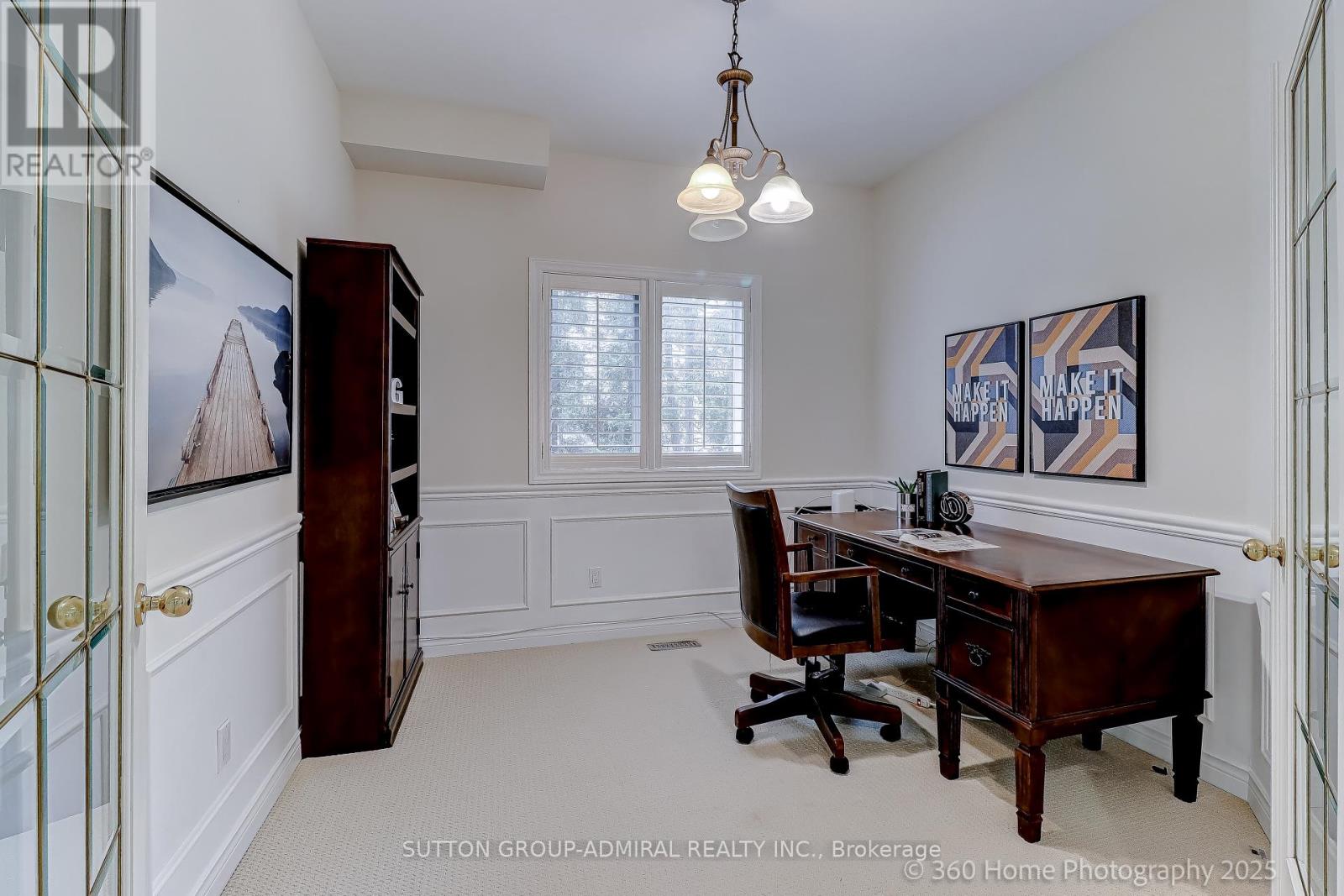 1591 Hampshire Crescent, Mississauga, Ontario  L5G 4S9 - Photo 9 - W12228223