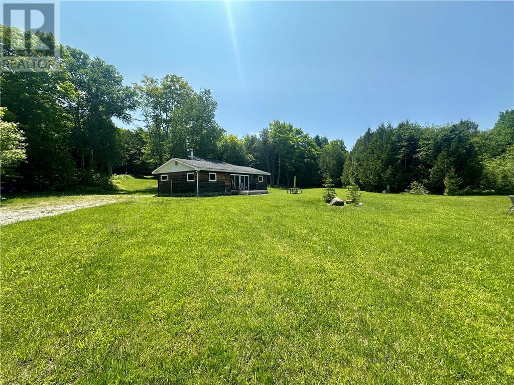 11927 Highway 540, Manitoulin Island, Ontario  P0P 1H0 - Photo 2 - 2122932