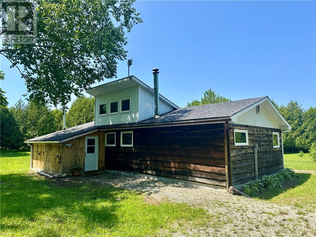 11927 Highway 540, Manitoulin Island, Ontario  P0P 1H0 - Photo 6 - 2122932