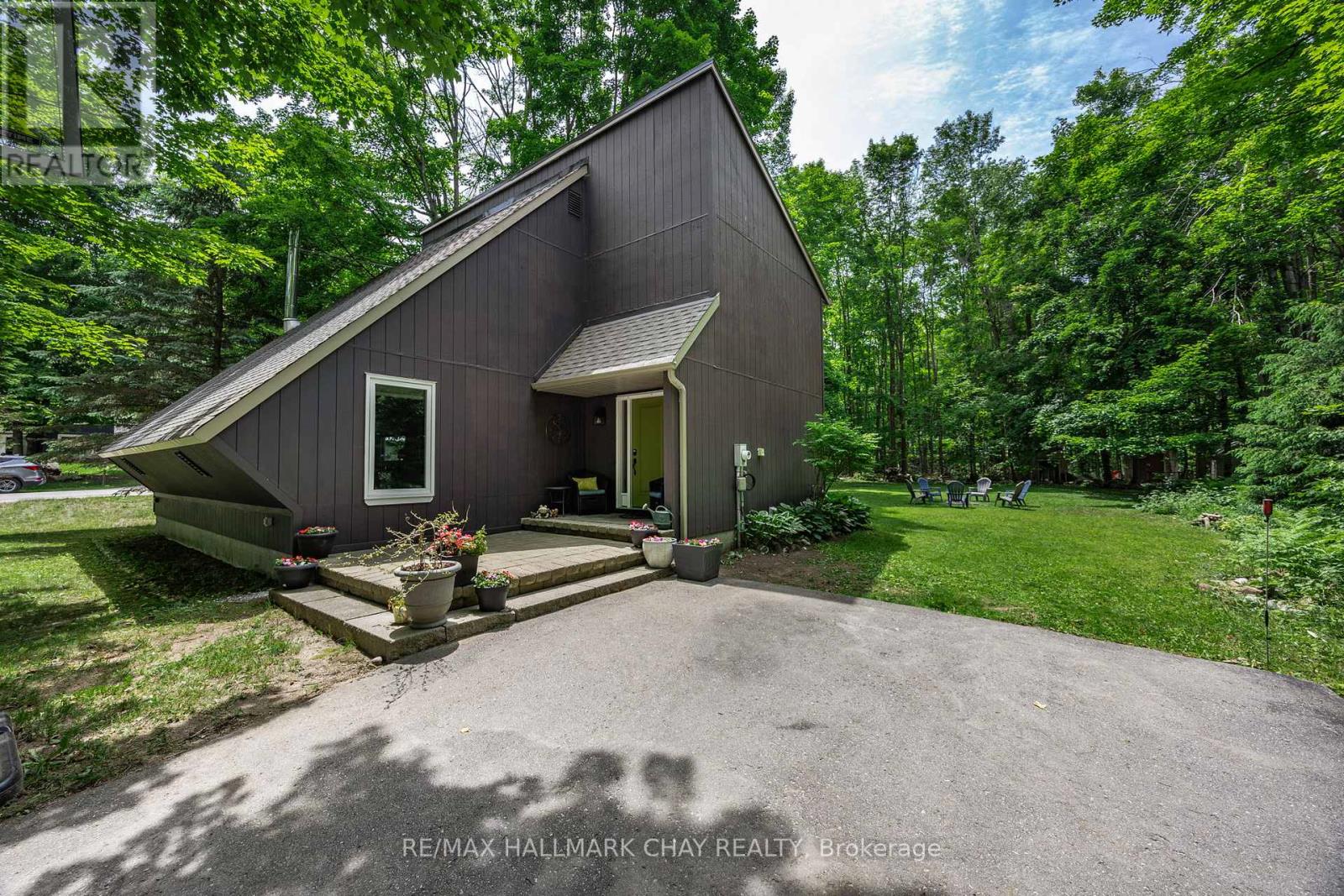 Property at 26 CHERRY TRAIL image 2