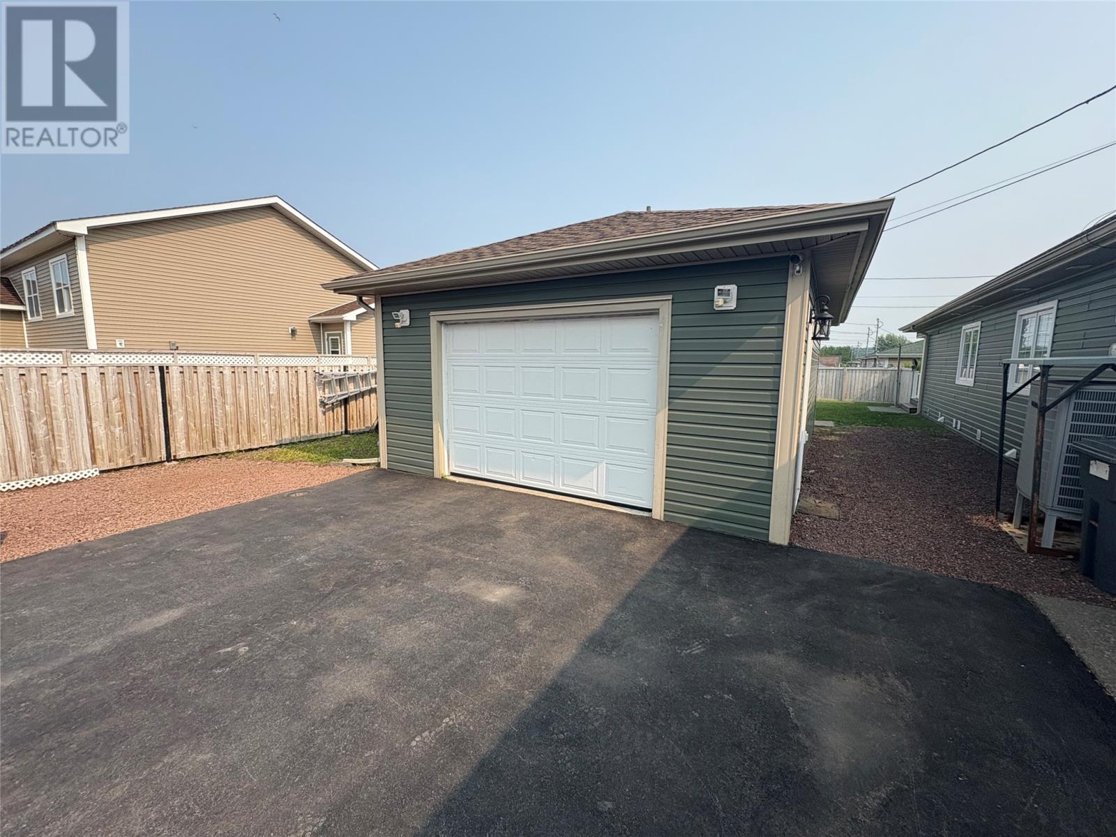 11 Butler Street, Bishop's Falls, Newfoundland & Labrador  A0H 1C0 - Photo 8 - 1286323