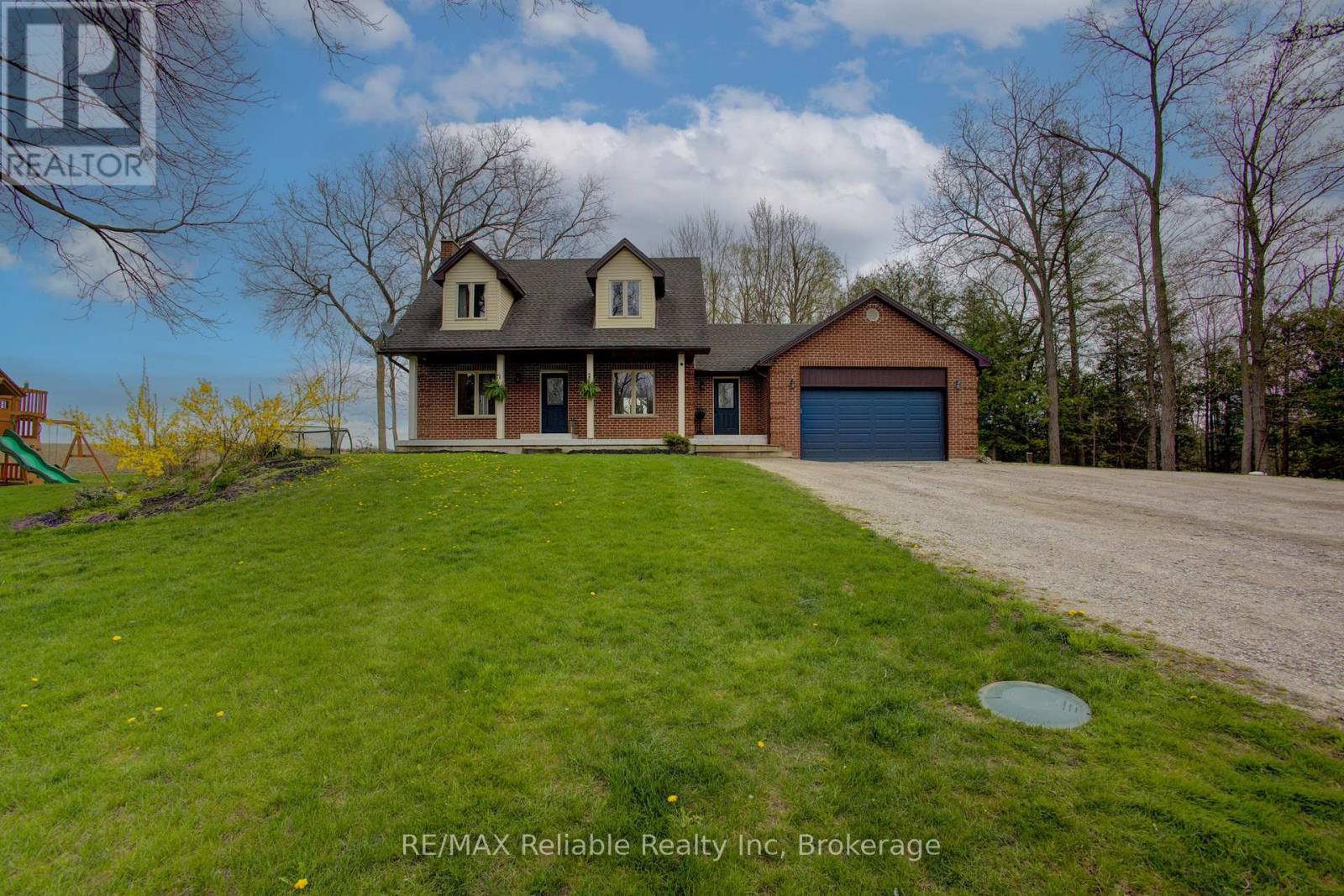 77260 Kinburn Line, Huron East, Ontario  N0K 1W0 - Photo 3 - X12127938