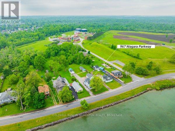 Property at 967 NIAGARA PARKWAY image 3