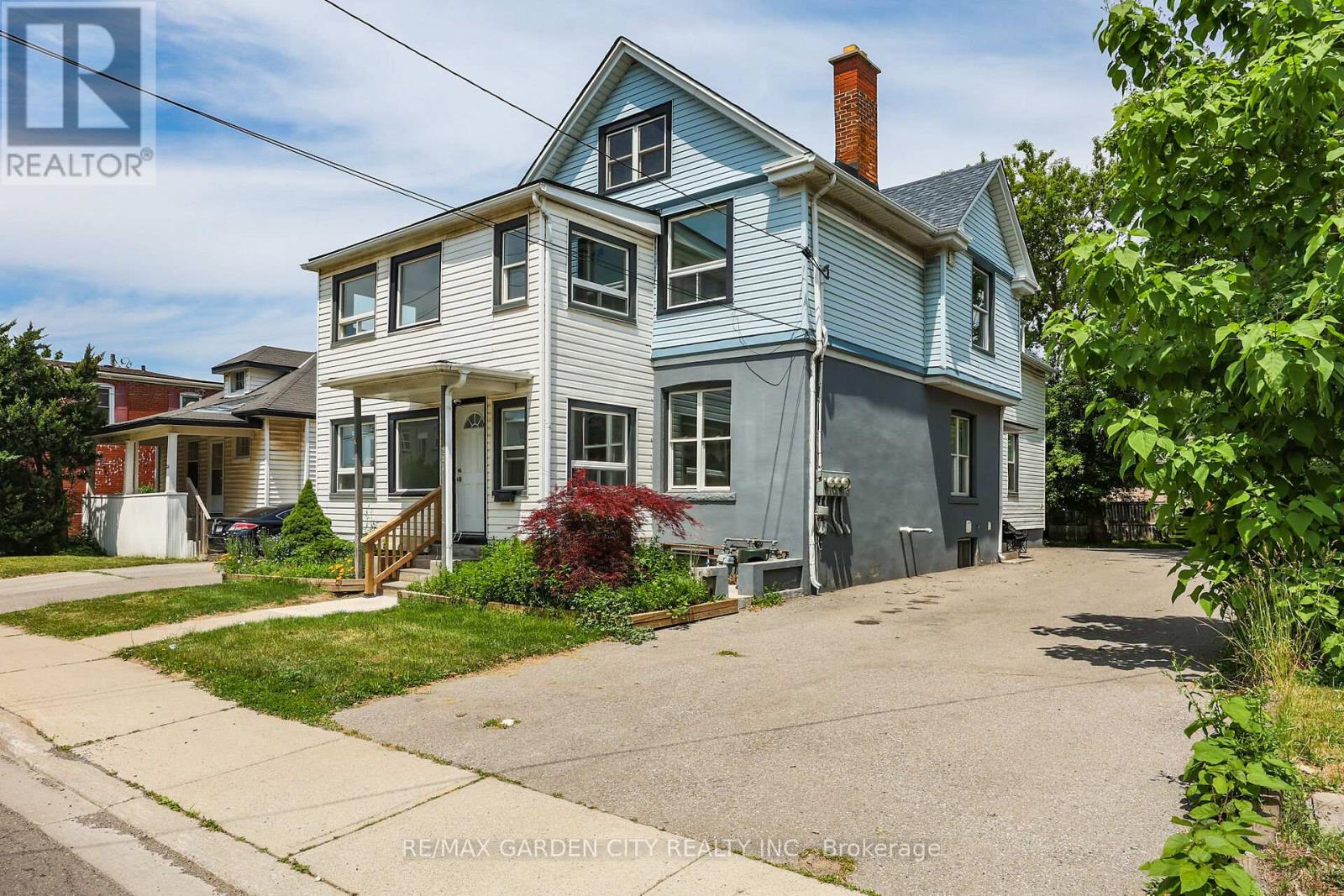 Property at 224 ONTARIO STREET image 2
