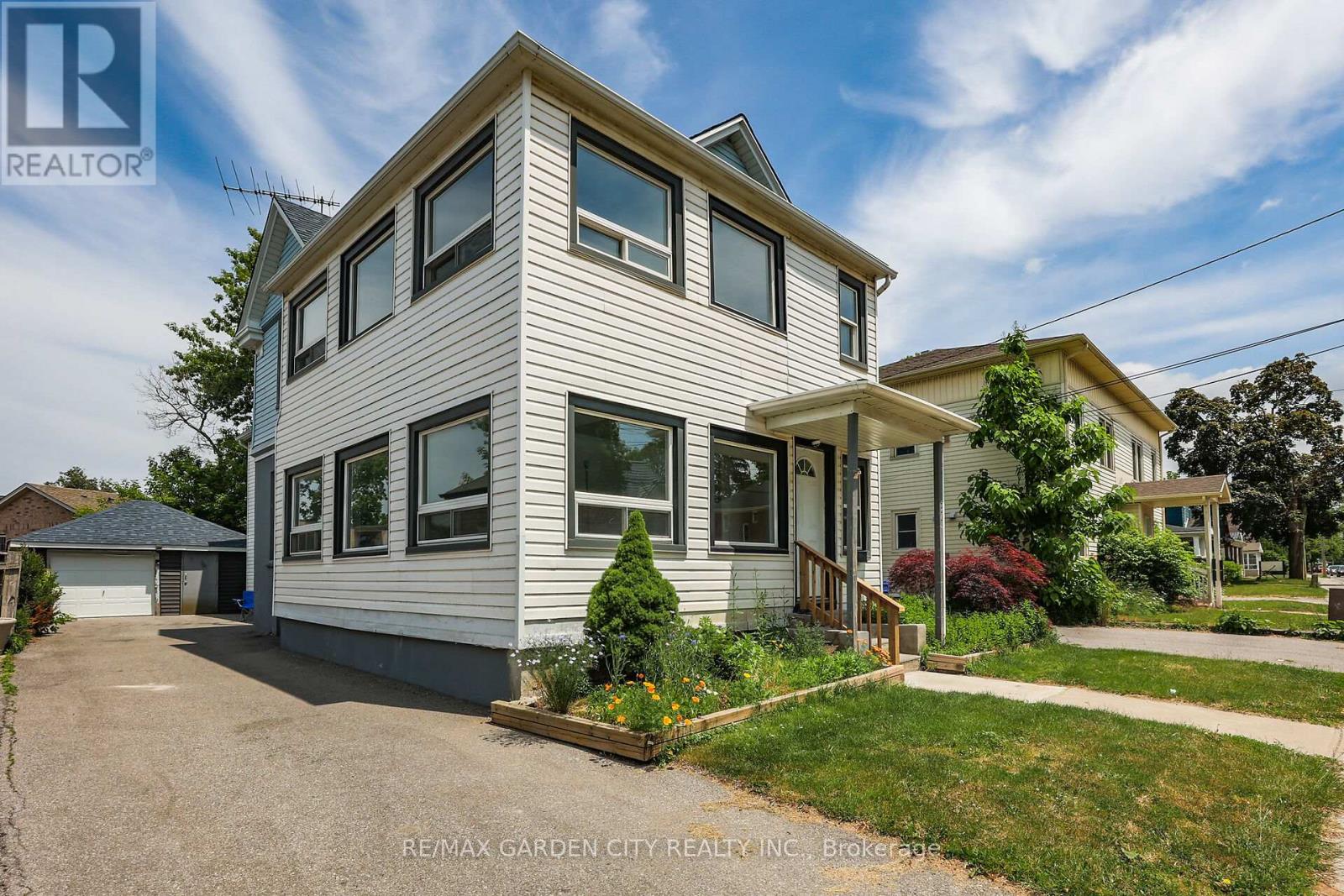 Property at 224 ONTARIO STREET image 4