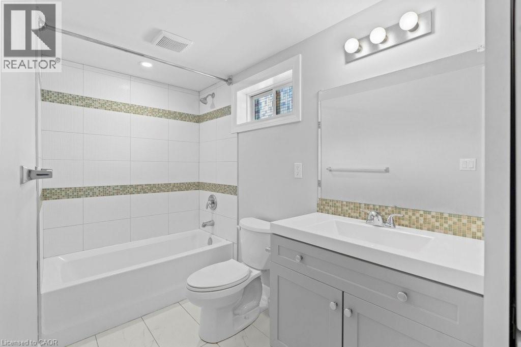 768 Tenth Avenue, Hamilton, Ontario  L8T 2G3 - Photo 34 - 40740611