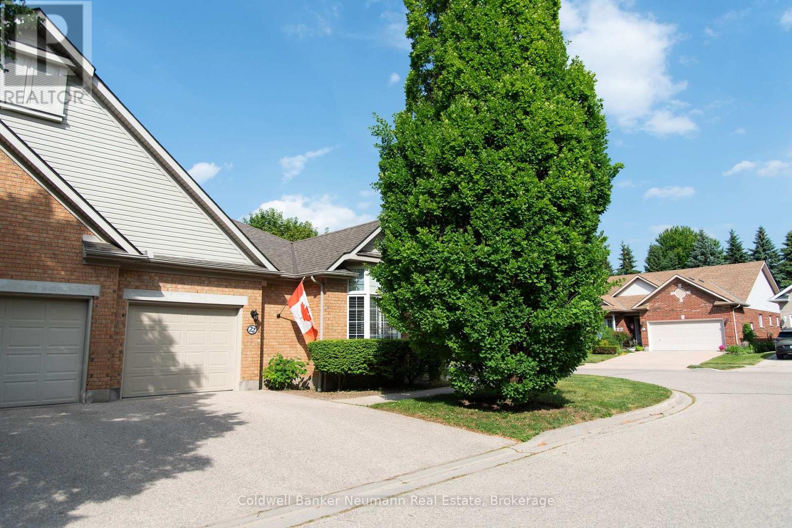 Property at 22 MAGNOLIA LANE image 5