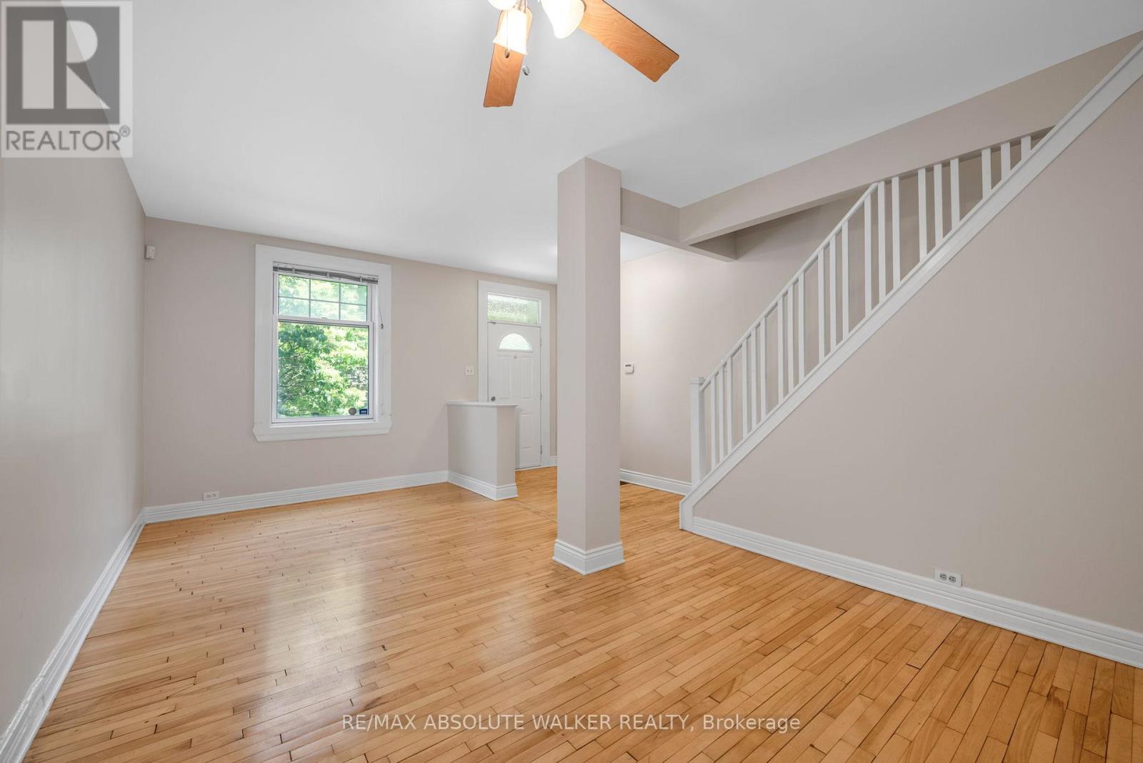 Property at 510 CAMBRIDGE STREET S image 4