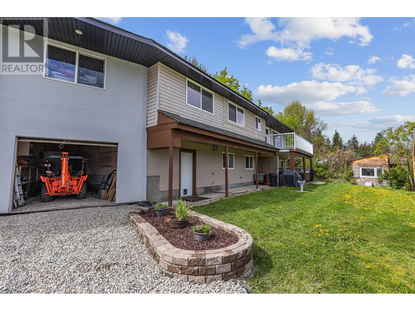5585 Reid Road, Coldstream, British Columbia  V1B 3E8 - Photo 81 - 10348587